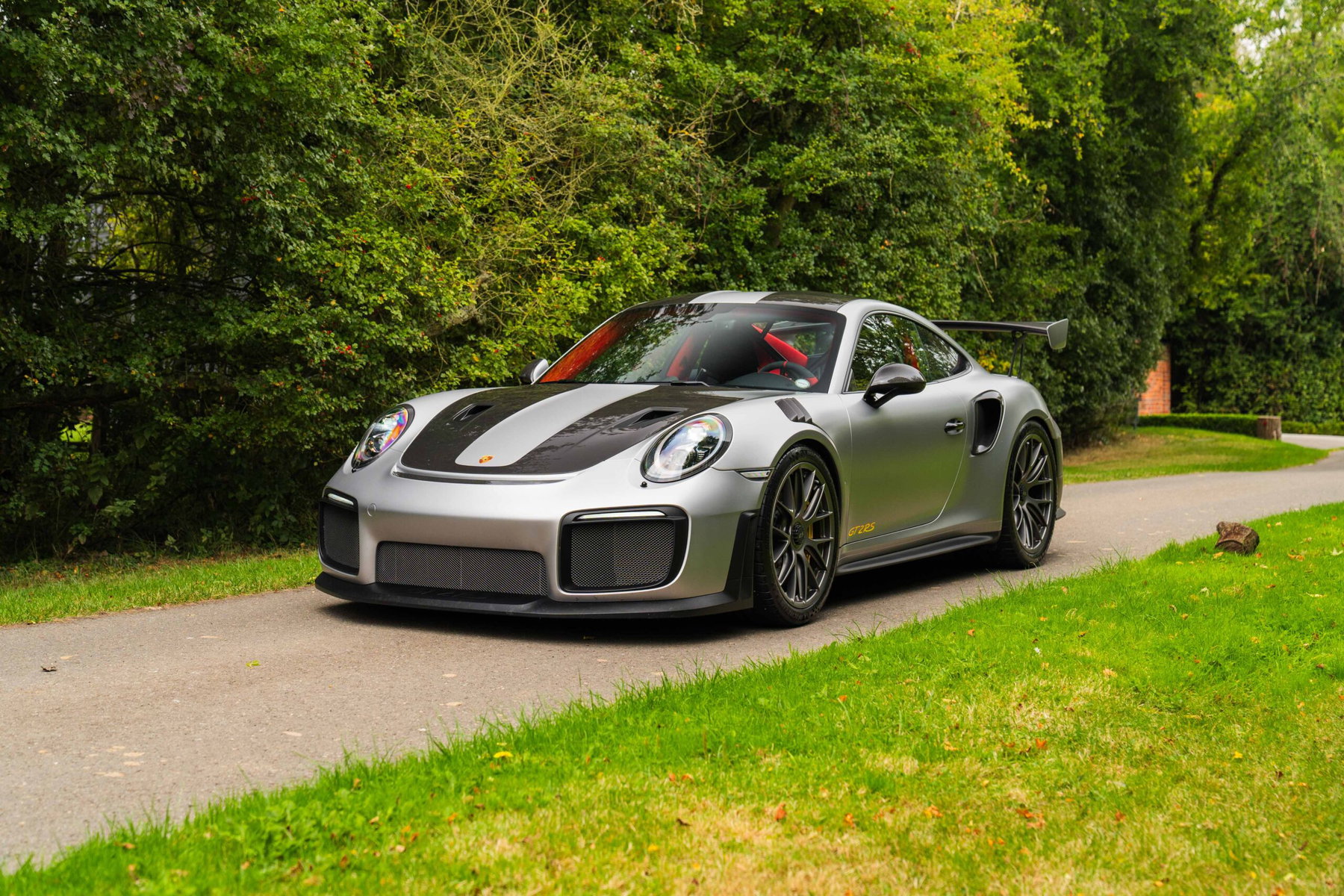 Porsche 991.2 GT2 RS 2019 - elferspot.com - Marketplace for