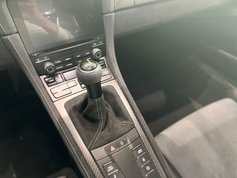 Porsche 718 Cayman GT4 RS