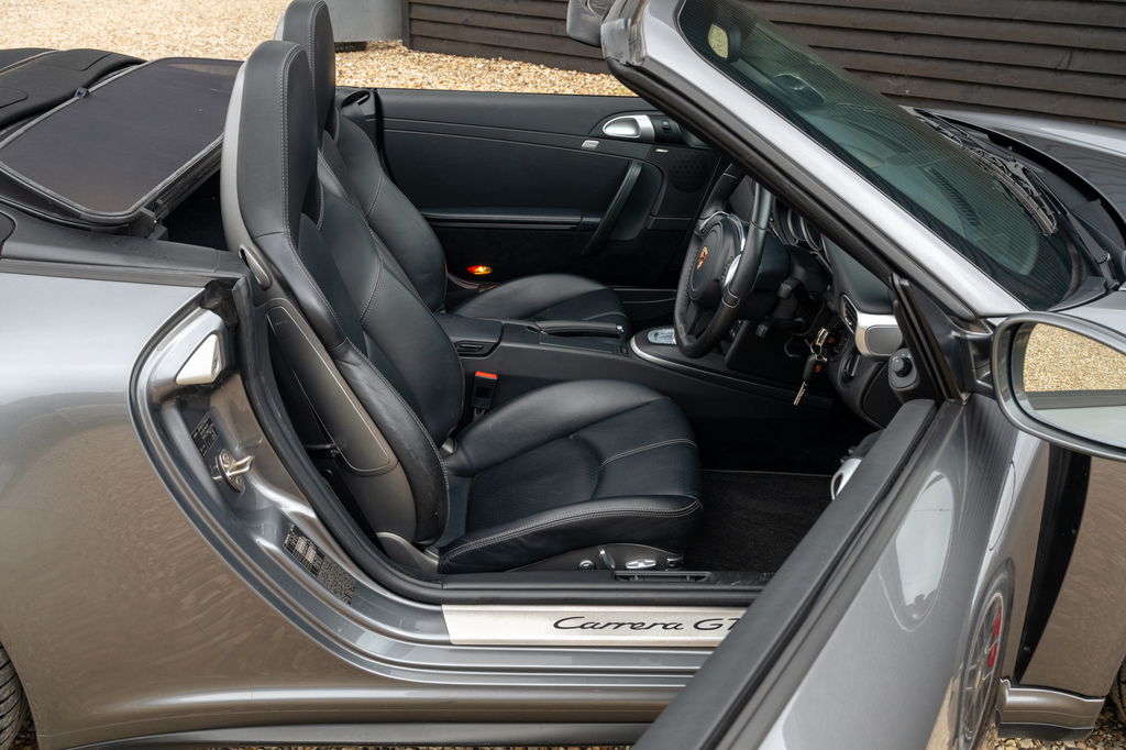 Porsche 997.2 Carrera GTS