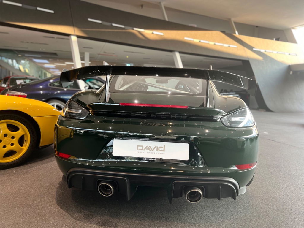 Porsche 718 Cayman GT4 RS