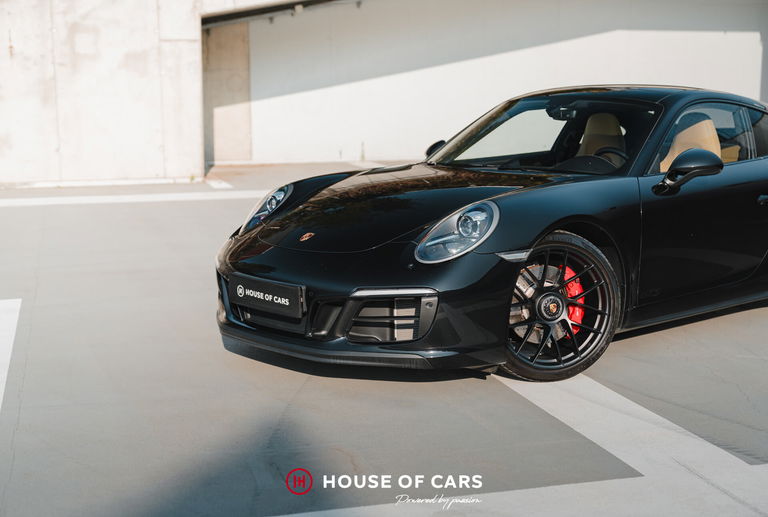 Porsche 991.2 Carrera 4 GTS