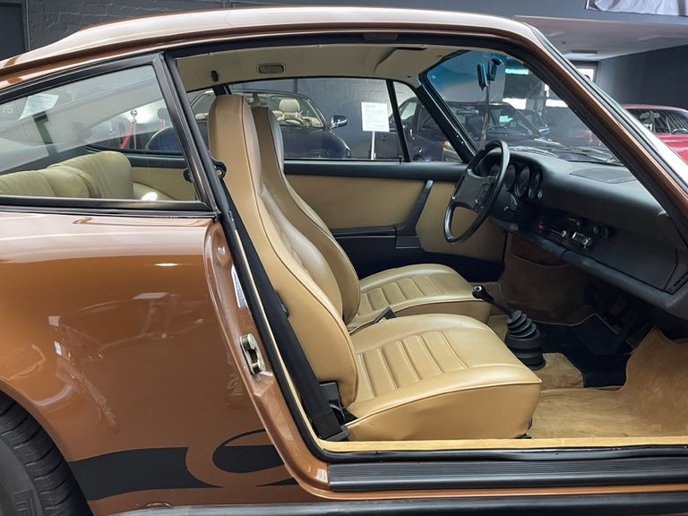 Porsche 911 Carrera (US)