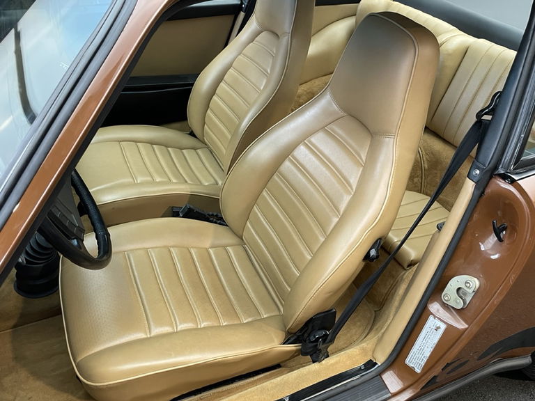 Porsche 911 Carrera (US)