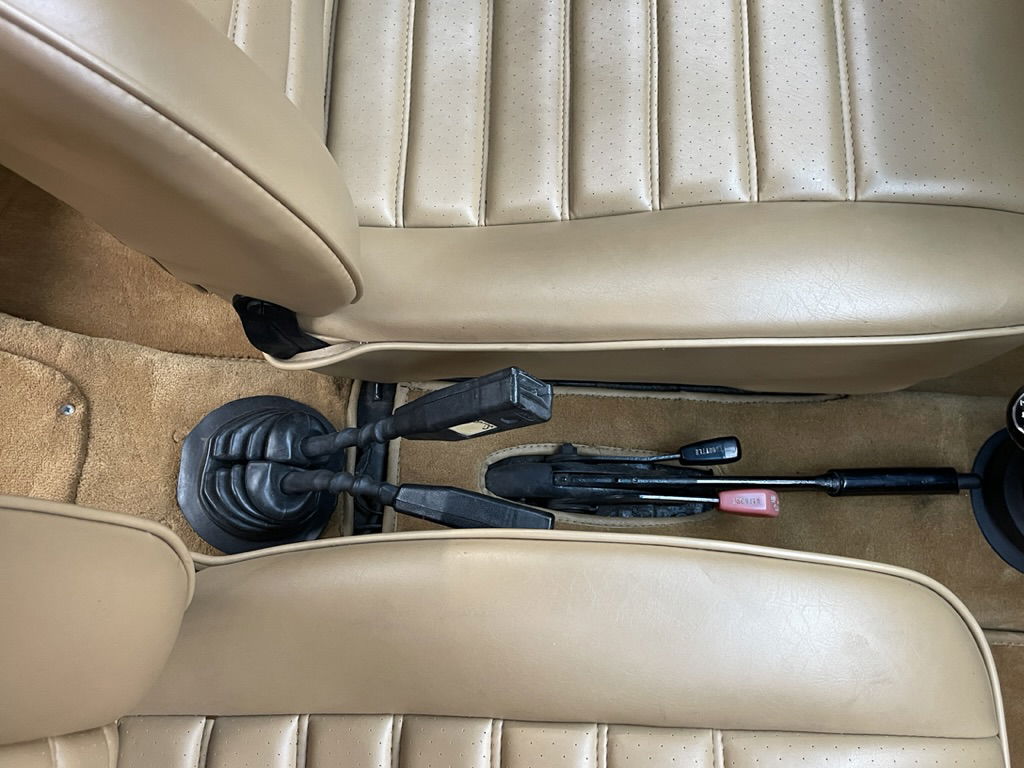 Porsche 911 Carrera (US)