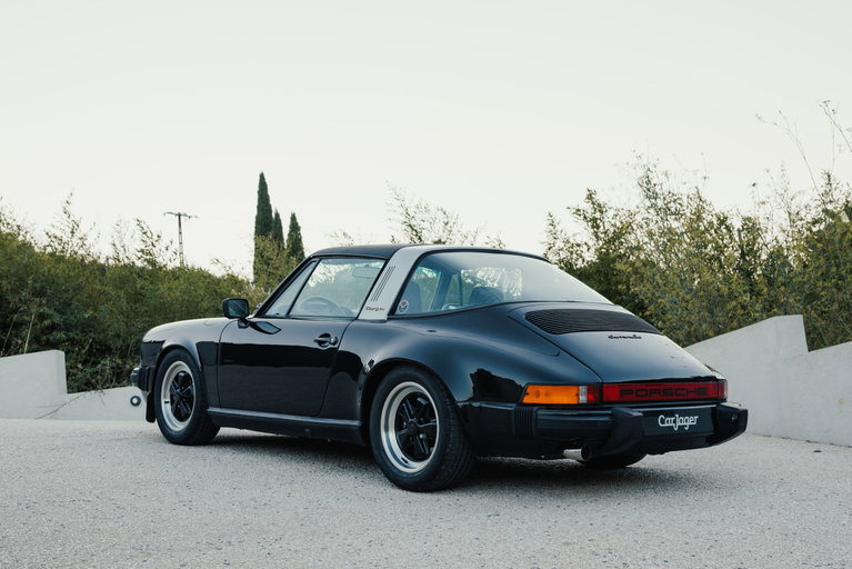 Porsche 911 SC