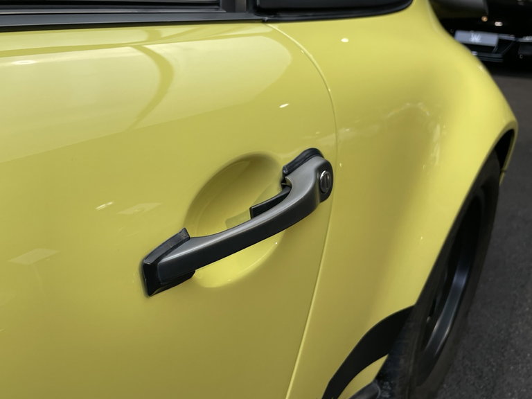 Porsche 911 Carrera 3.2 (US)