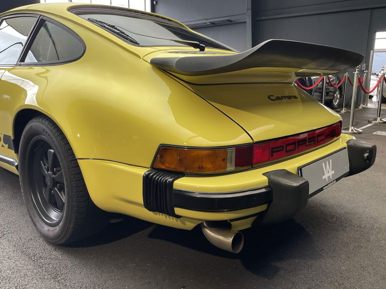 Porsche 911 Carrera 3.2 (US)