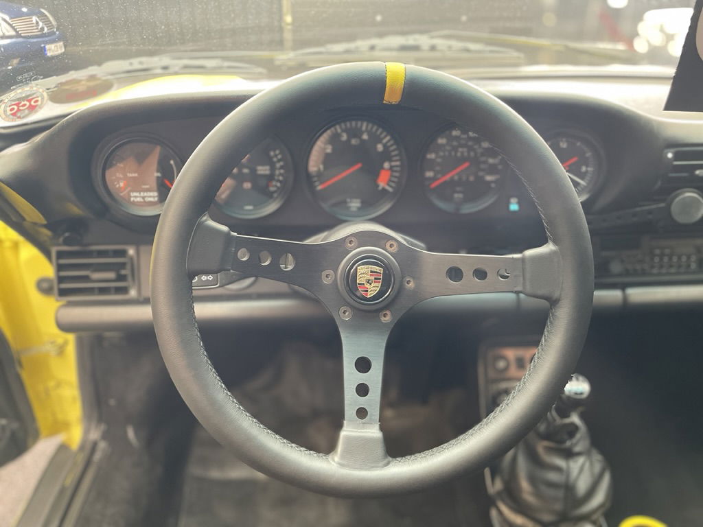 Porsche 911 Carrera 3.2 (US)