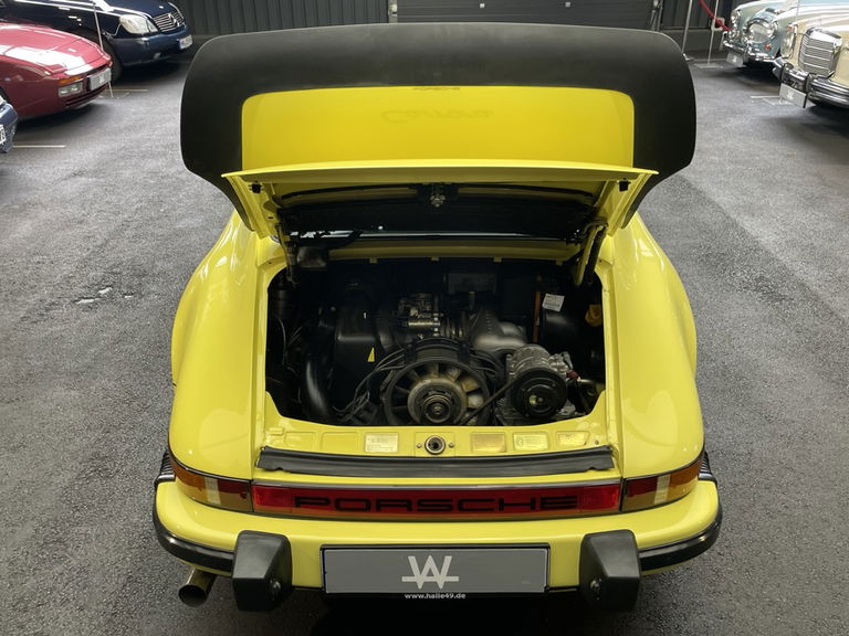 Porsche 911 Carrera 3.2 (US)