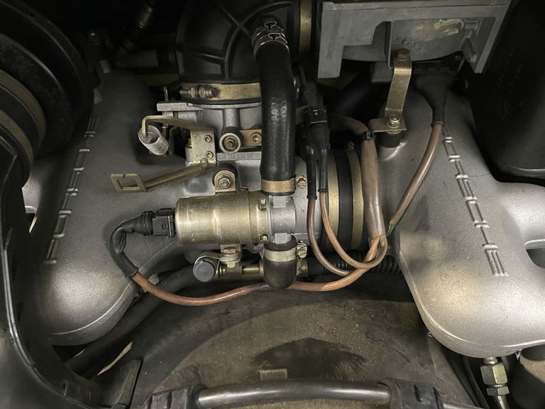 Porsche 911 Carrera 3.2 (US)