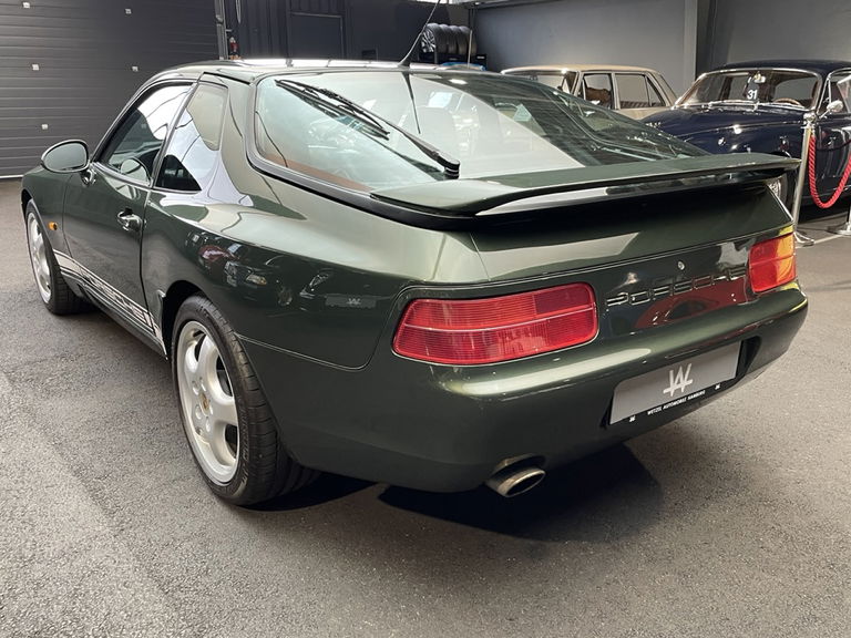 Porsche 968