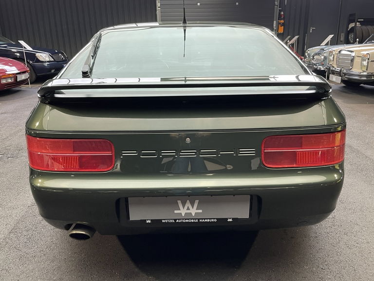Porsche 968