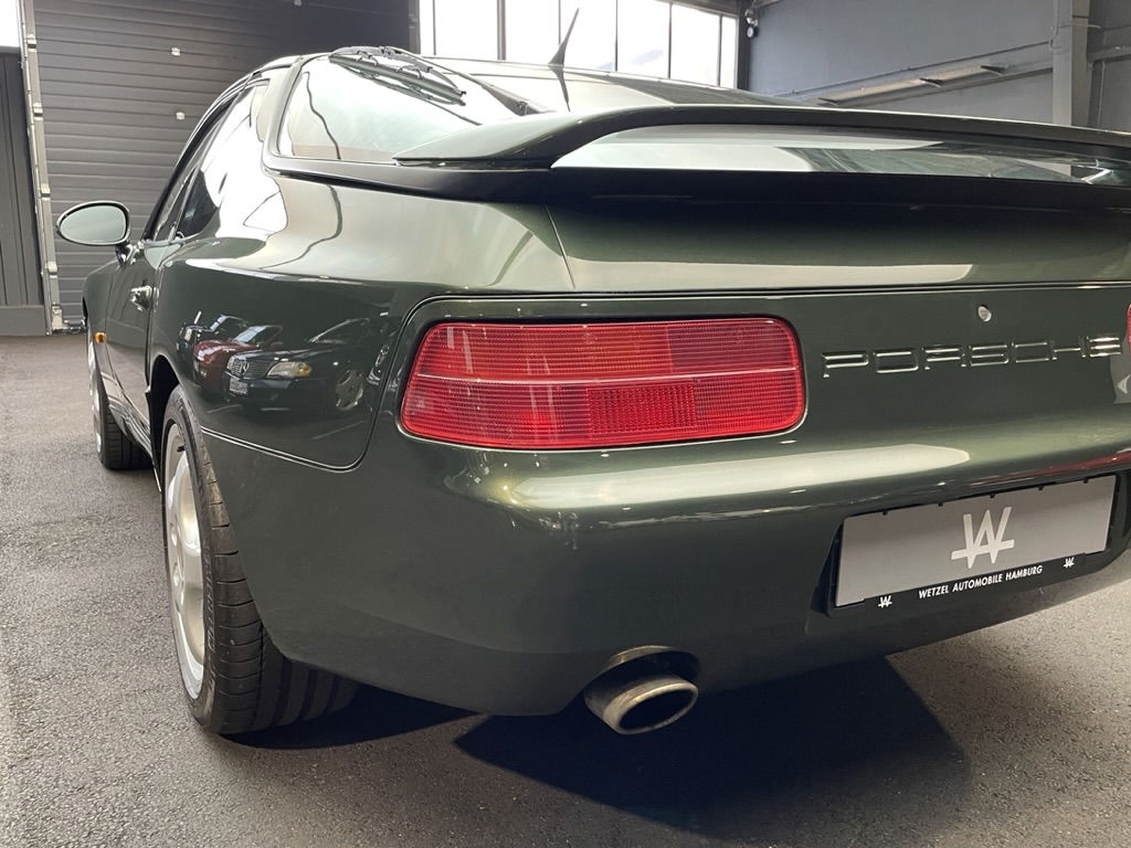 Porsche 968