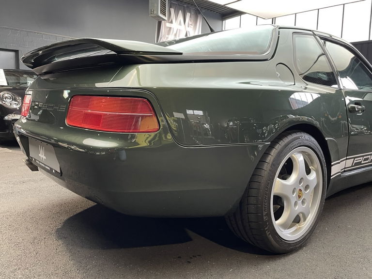 Porsche 968