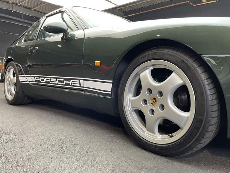 Porsche 968