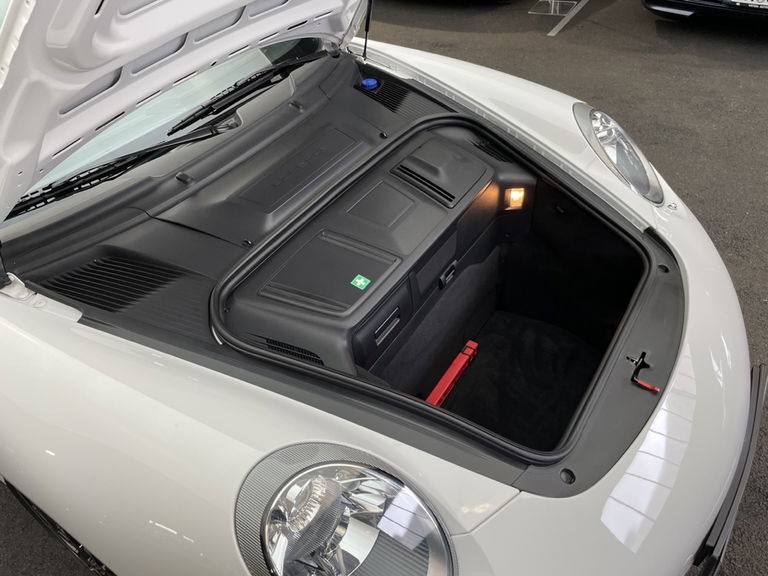 Porsche 997.2 Carrera GTS