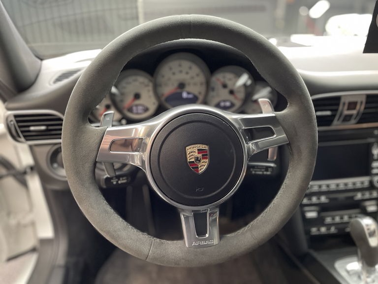 Porsche 997.2 Carrera GTS