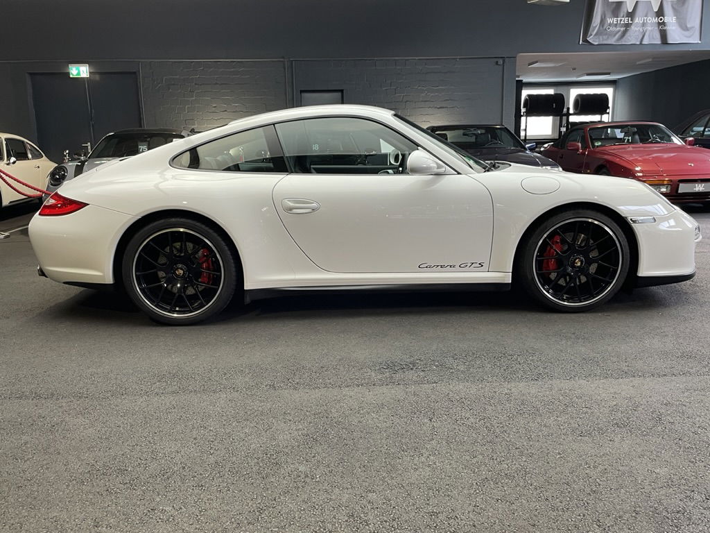 Porsche 997.2 Carrera GTS