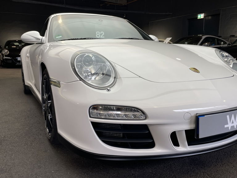 Porsche 997.2 Carrera GTS