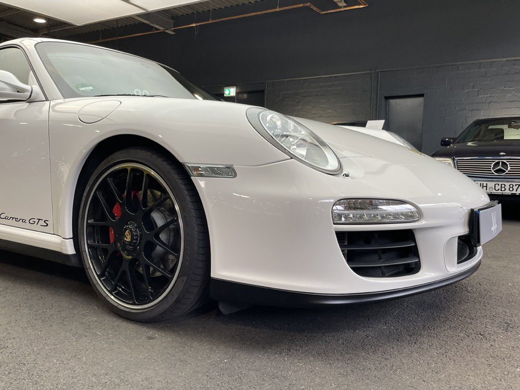 Porsche 997.2 Carrera GTS