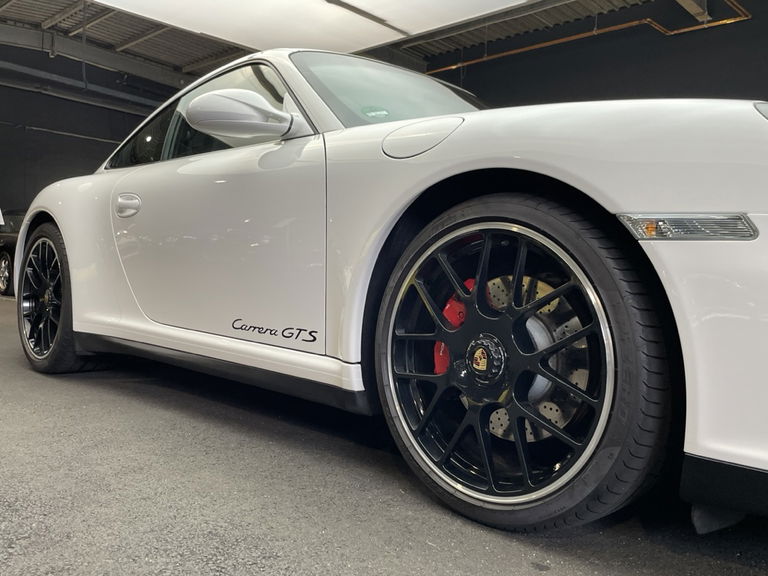 Porsche 997.2 Carrera GTS