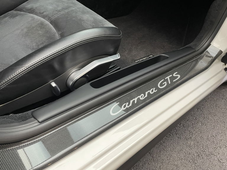 Porsche 997.2 Carrera GTS