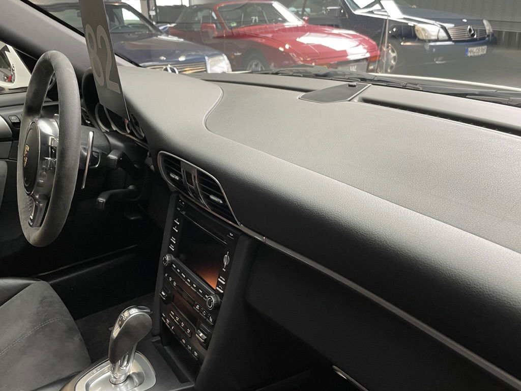 Porsche 997.2 Carrera GTS