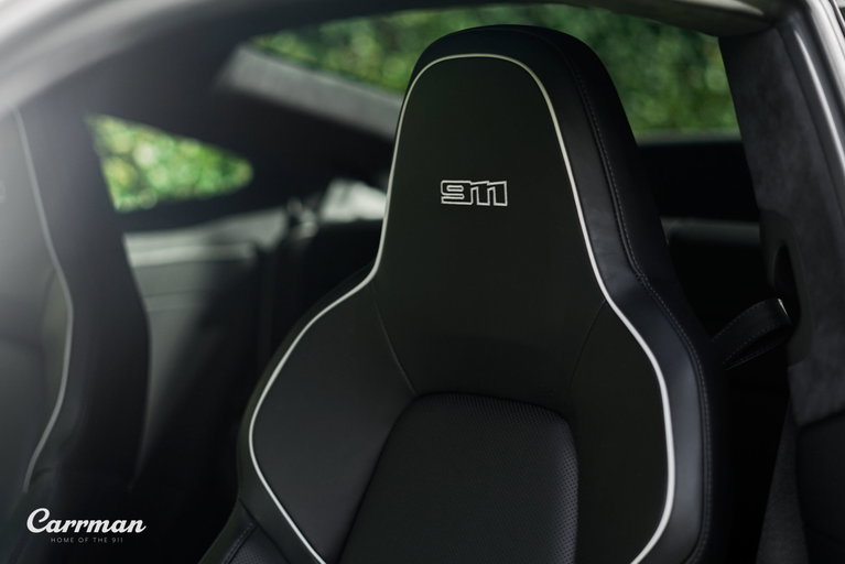 Porsche 992 Belgian Legend Edition