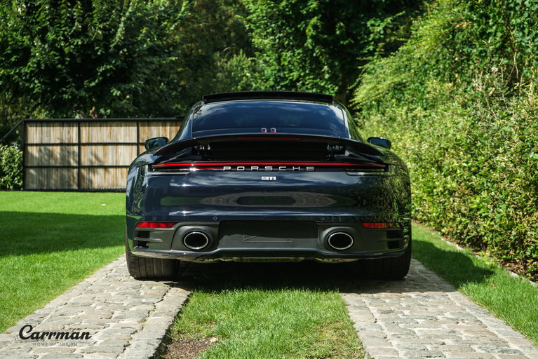 Porsche 992 Belgian Legend Edition