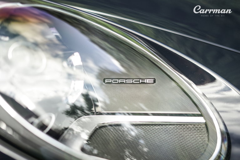 Porsche 992 Belgian Legend Edition