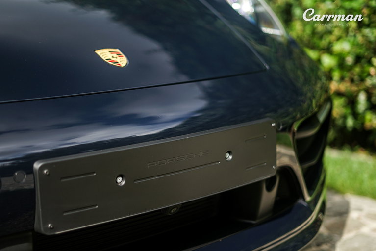 Porsche 992 Belgian Legend Edition