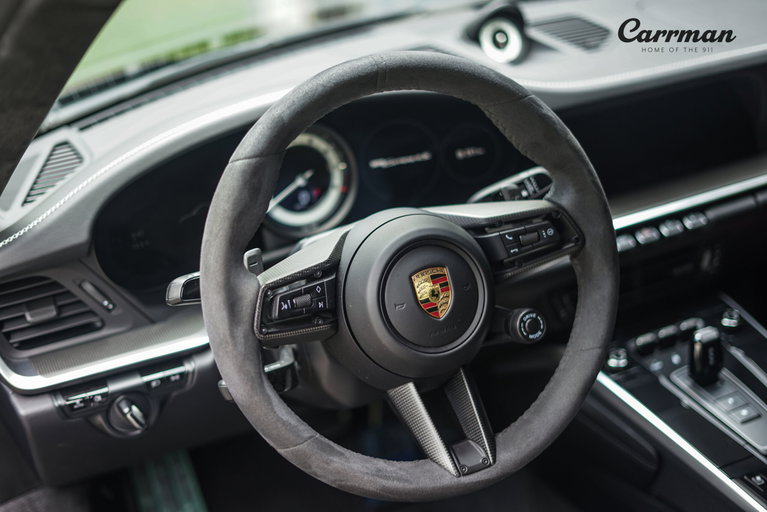 Porsche 992 Belgian Legend Edition