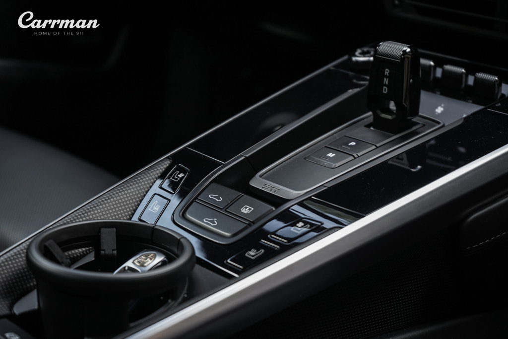 Porsche 992 Belgian Legend Edition