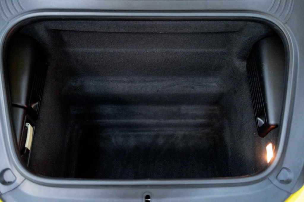 Porsche 981 Cayman GT4