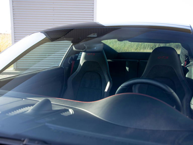 Porsche 991.2 Carrera GTS