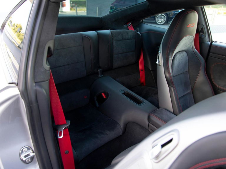 Porsche 991.2 Carrera GTS