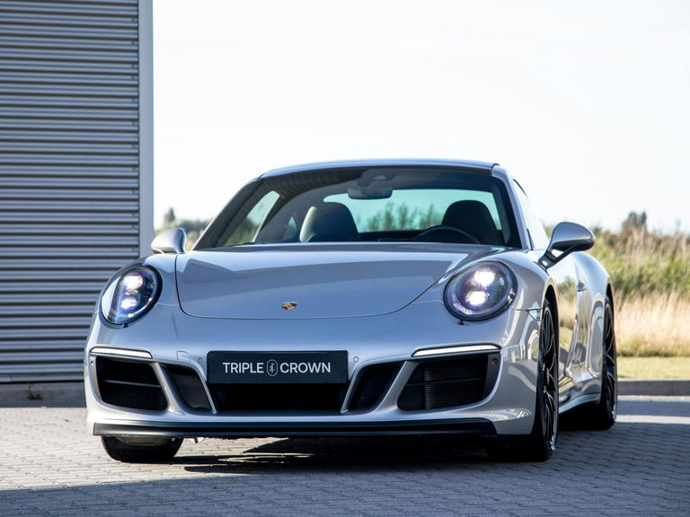 Porsche 991.2 Carrera GTS