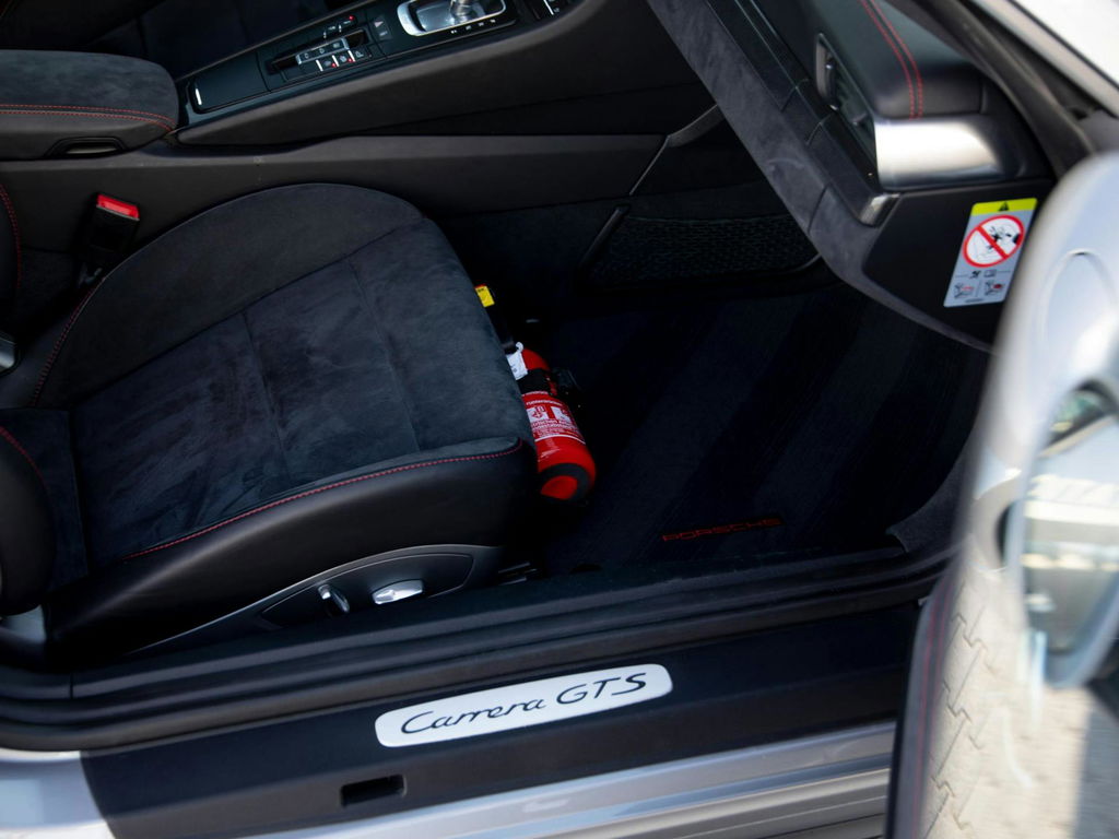 Porsche 991.2 Carrera GTS
