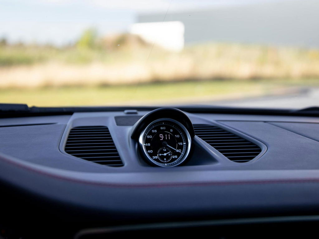 Porsche 991.2 Carrera GTS