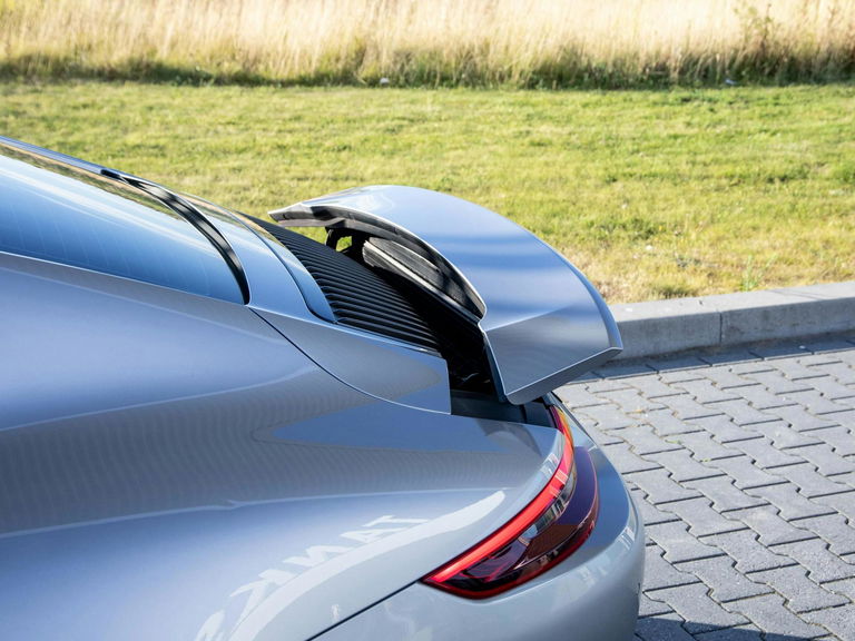 Porsche 991.2 Carrera GTS