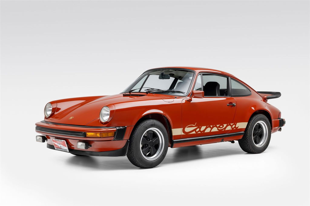 Porsche 911 Carrera (US)