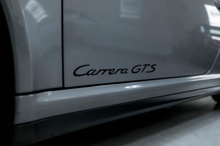 Porsche 997.2 Carrera GTS