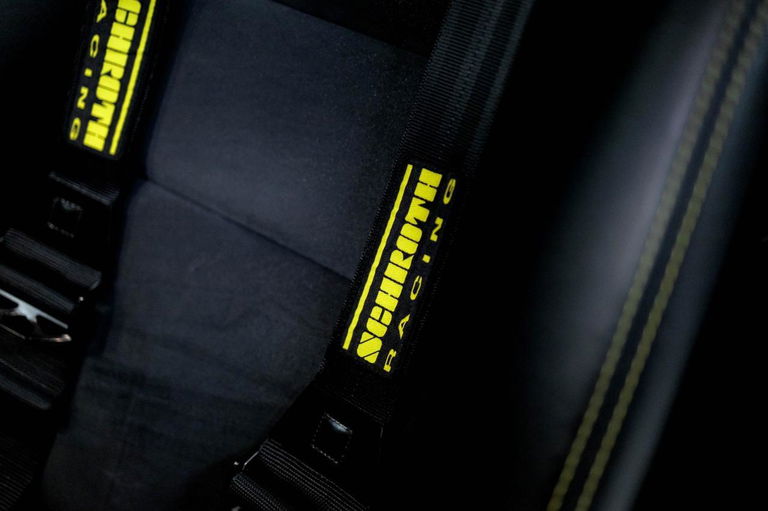 Porsche 981 Cayman GT4