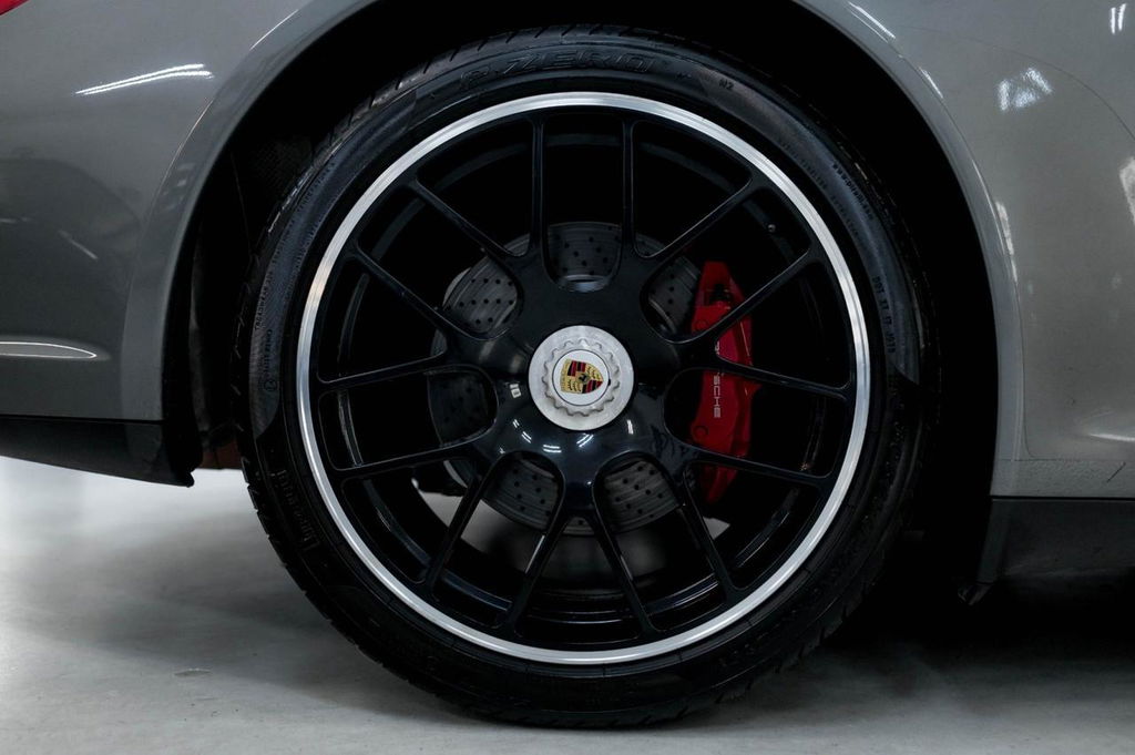 Porsche 997.2 Carrera GTS