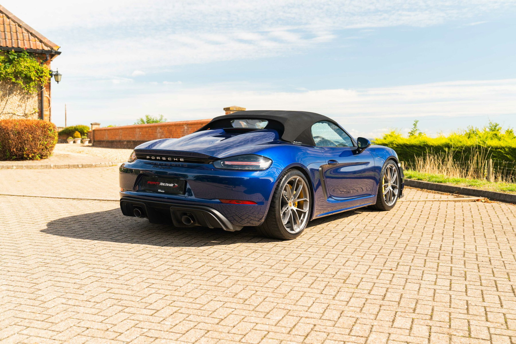 Porsche 718 Spyder 2019 - elferspot.com - Marketplace for Porsche