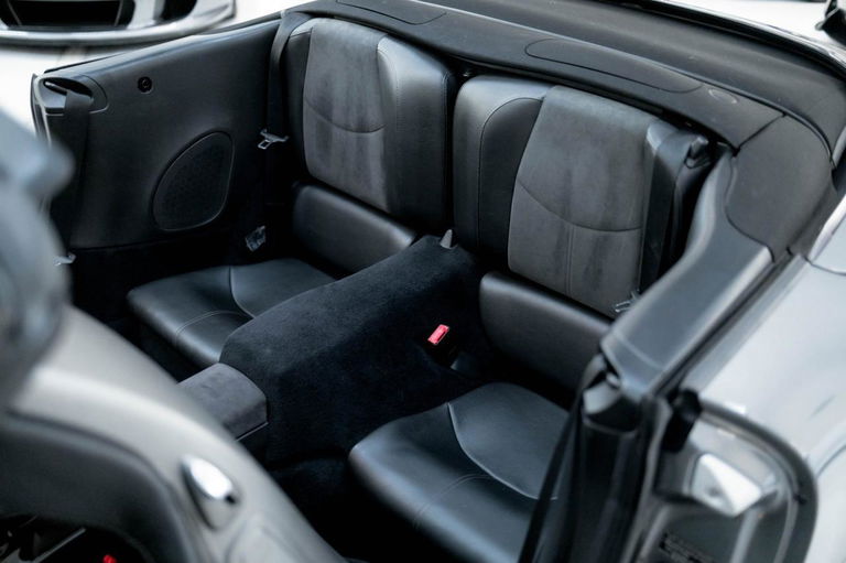 Porsche 997.2 Carrera GTS