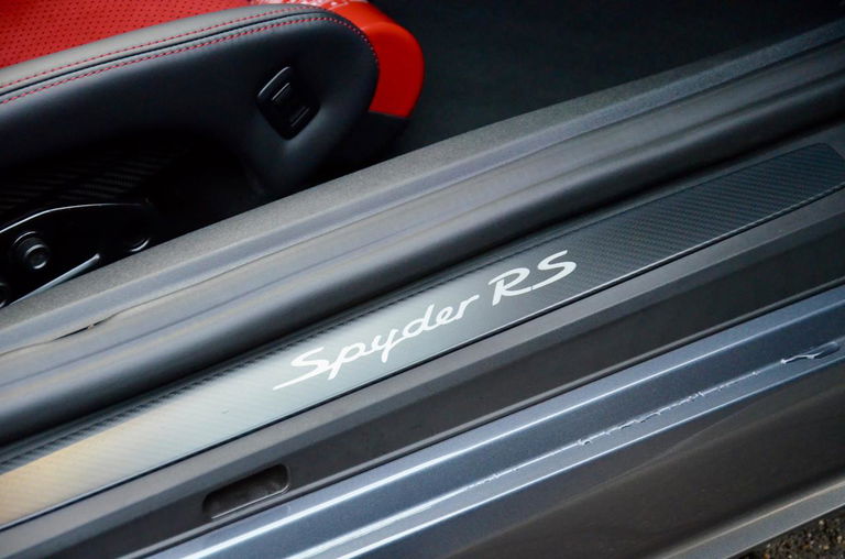 Porsche 718 Spyder RS