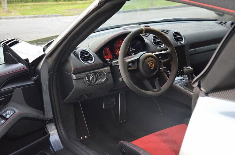 Porsche 718 Spyder RS