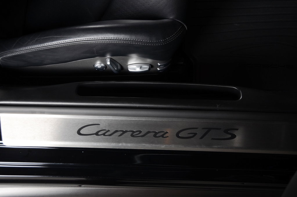 Porsche 997.2 Carrera GTS