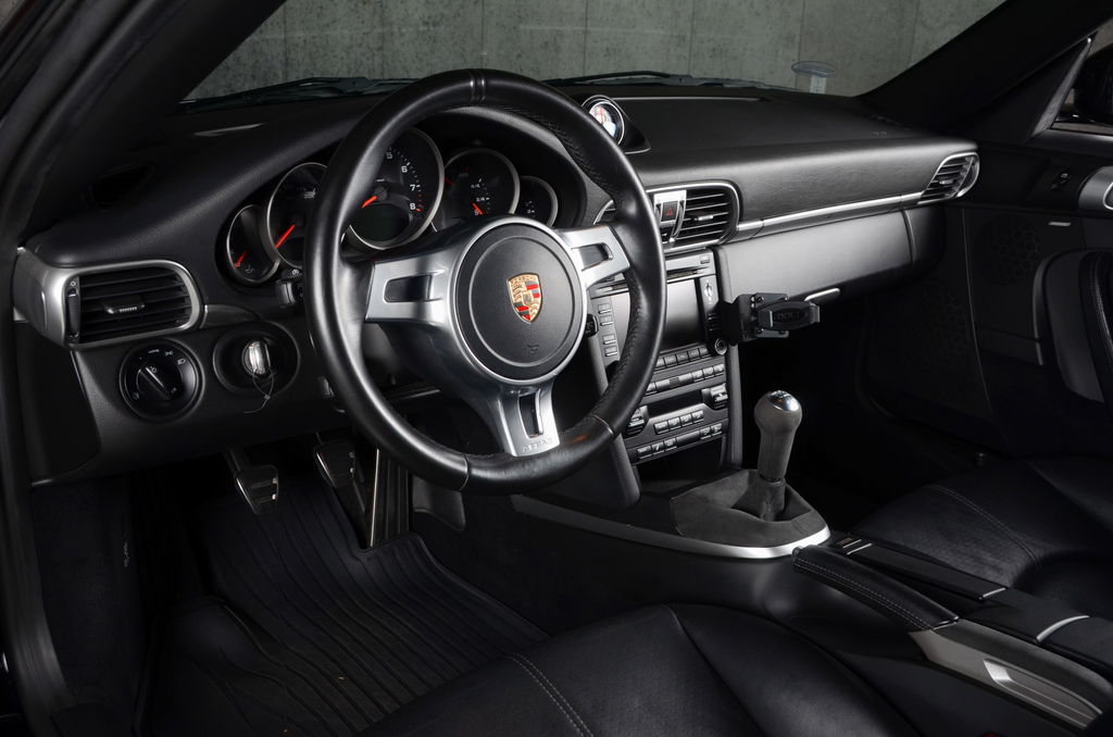 Porsche 997.2 Carrera GTS